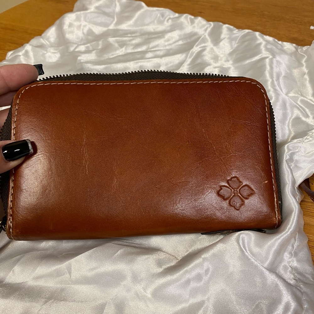 Patricia Nash wallet